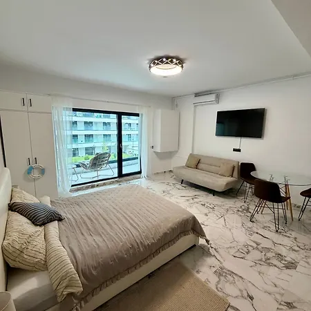Ivory Apartament *